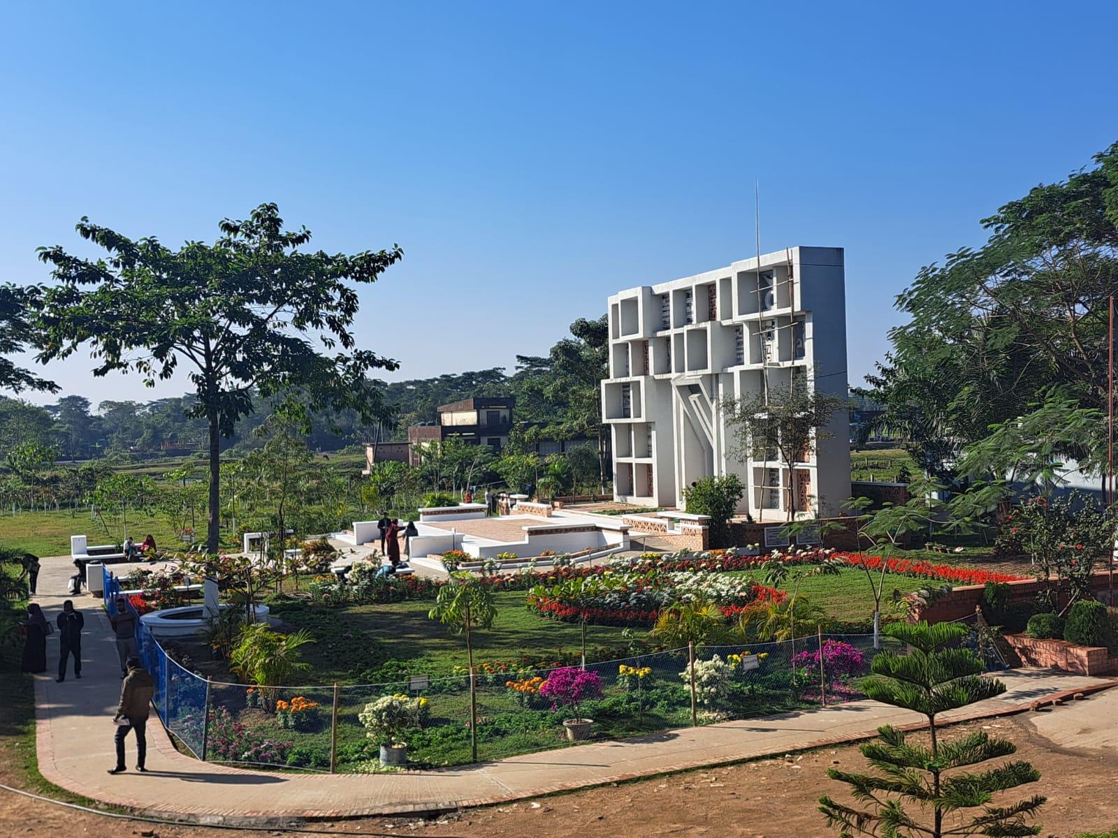 Leading University - Image 2