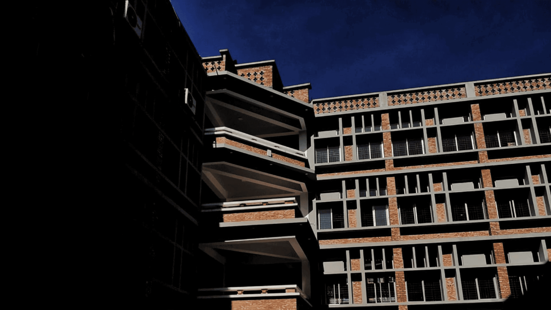 Leading University - Image 5